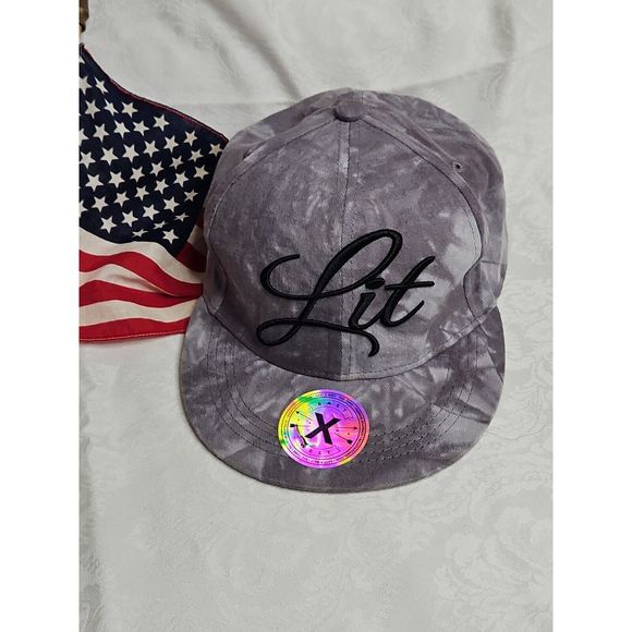 East X West 3D LIT Snapback Flatbill Urban Adjustable Hat Cap GRAY WHITE Splash - Picture 2 of 7